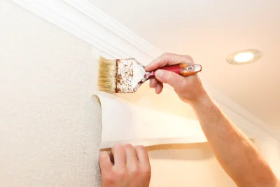 Pose de papier peint à Cognet — revêtements muraux et toiles de verre